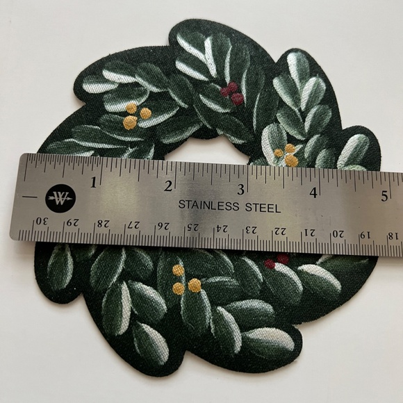 2001 Carole Shiber Hand-Painted Peony Holiday Wreath Coasters- Set of 4 VTG - Picture 4 of 6